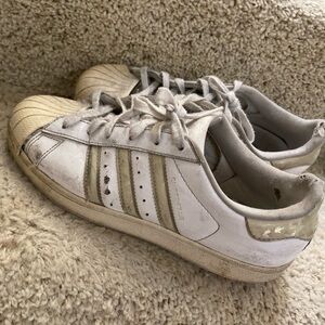 SOLD- Adidas Superstar Sneakers